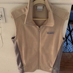 Columbia Beige and Gray Fleece Vest